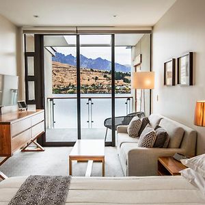 King Room Lake View